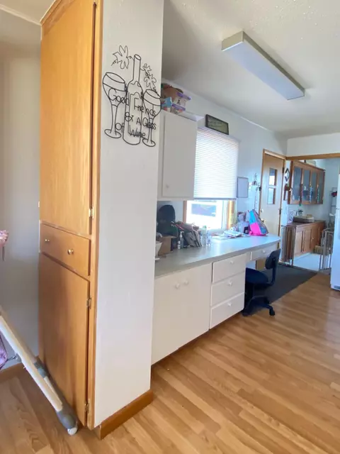 2217 E Ave E, Bismarck, ND 58501 photo 12