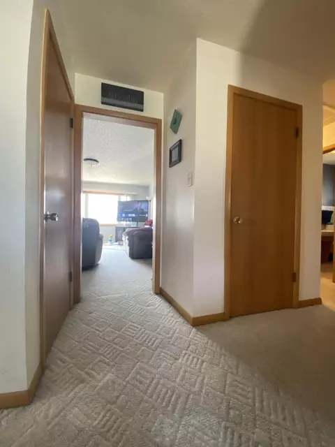 2217 E Ave E, Bismarck, ND 58501 photo 15