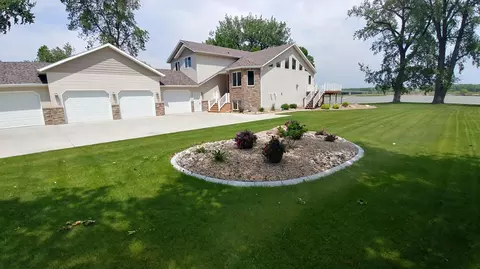 5014 Riverfront Pl, Mandan, ND 58554 photo 71