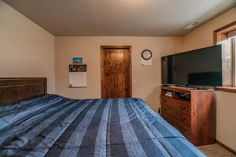 4812 Windsor St, Bismarck, ND 58503 photo 56