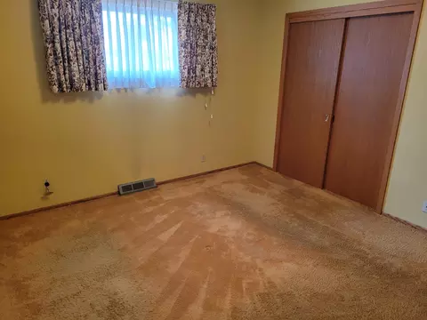 804 N 29th St, Bismarck, ND 58501 photo 9
