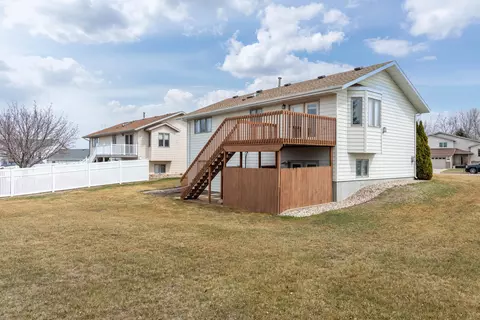 1930 Oregon Dr, Bismarck, ND 58503 photo 48