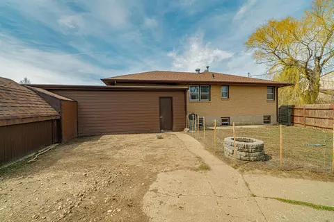 1306 Monte Dr NW, Mandan, ND 58554 photo 40