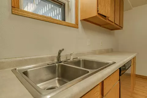 1306 Monte Dr NW, Mandan, ND 58554 photo 30