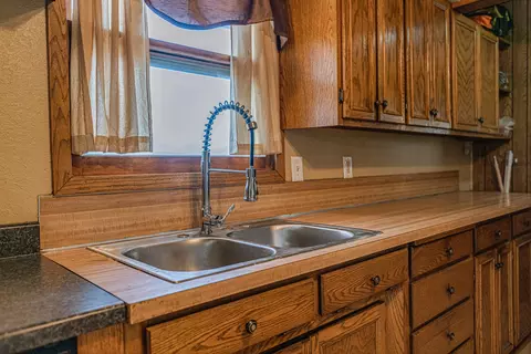 1306 Monte Dr NW, Mandan, ND 58554 photo 21