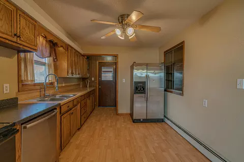 1306 Monte Dr NW, Mandan, ND 58554 photo 20
