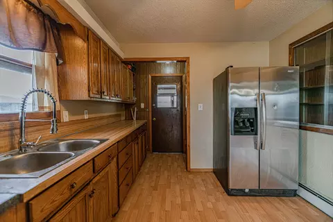 1306 Monte Dr NW, Mandan, ND 58554 photo 22