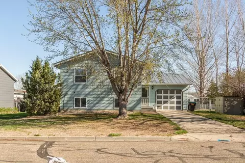 134 Sturgis Loop, Lincoln, ND 58504 photo 1