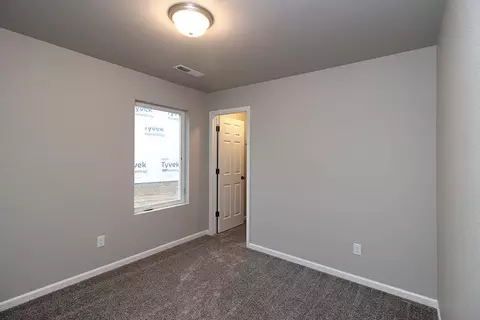 208 Kenner Loop, Bismarck, ND 58504 photo 13