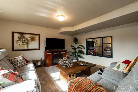 3102 Hackberry St, Bismarck, ND 58503 photo 27