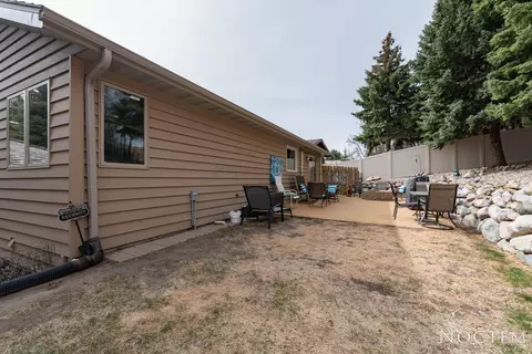 3102 Hackberry St, Bismarck, ND 58503 photo 37