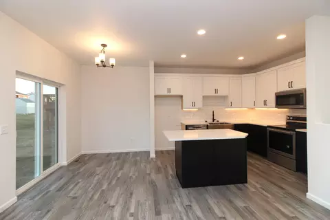 4809 34th Ave NW, Mandan, ND 58554 photo 8