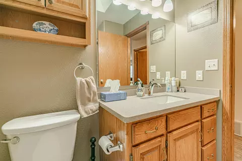 2716 10th Ave SE, Mandan, ND 58554 photo 18