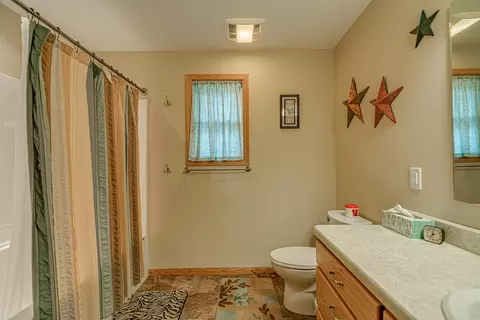 2716 10th Ave SE, Mandan, ND 58554 photo 38