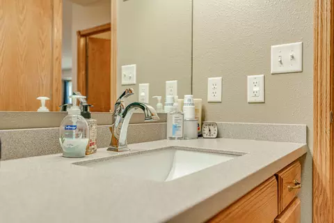 2716 10th Ave SE, Mandan, ND 58554 photo 19