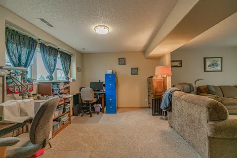 2716 10th Ave SE, Mandan, ND 58554 photo 33
