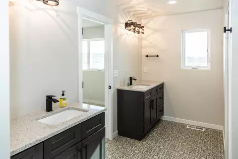 2508 Water Park Loop SE, Mandan, ND 58554 photo 15