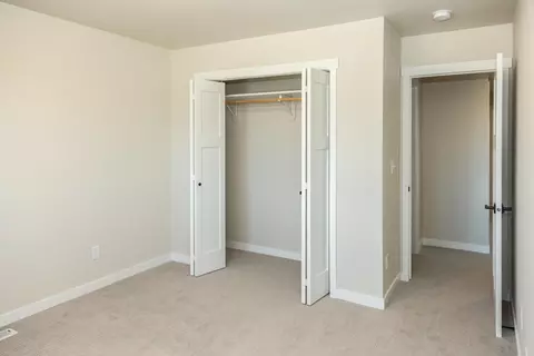 2508 Water Park Loop SE, Mandan, ND 58554 photo 23