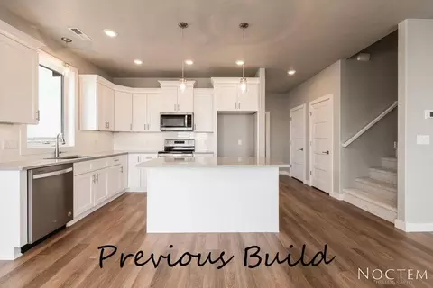 5611 Iron Dr, Bismarck, ND 58503 photo 8
