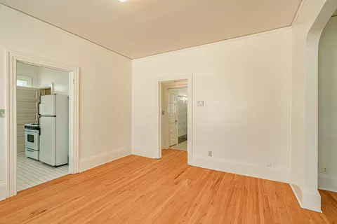 706 E Ave E, Bismarck, ND 58501 photo 4