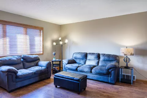 420 E Wachter Ave, Bismarck, ND 58504 photo 7