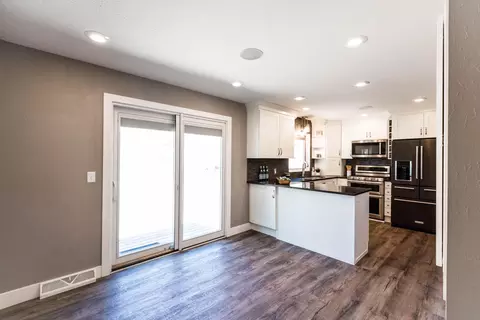 2330 E Boulevard Ave, Bismarck, ND 58501 photo 9
