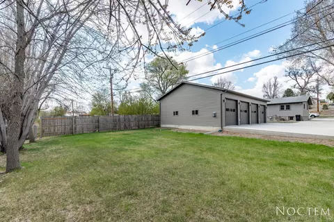 827 Jefferson Ave, Bismarck, ND 58504 photo 17
