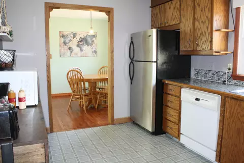 700 18th St N, Bismarck, ND 58501 photo 11