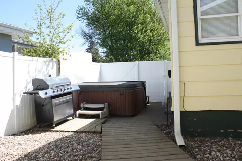 700 18th St N, Bismarck, ND 58501 photo 39