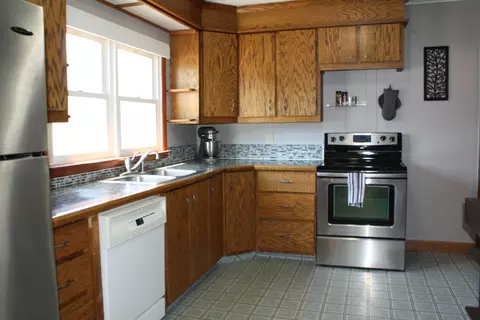 700 18th St N, Bismarck, ND 58501 photo 9