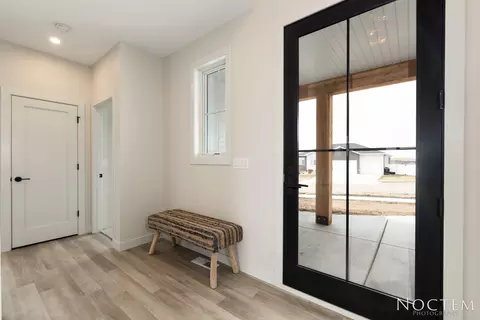 4729 Marsh Hawk Dr, Bismarck, ND 58503 photo 3