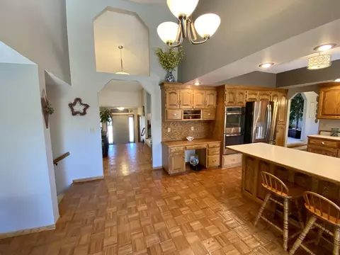 523 Juniper Dr, Bismarck, ND 58503 photo 6