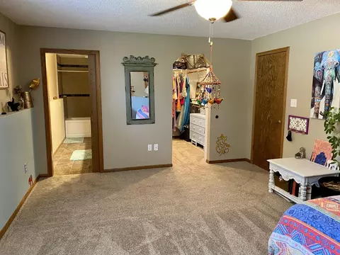 523 Juniper Dr, Bismarck, ND 58503 photo 30