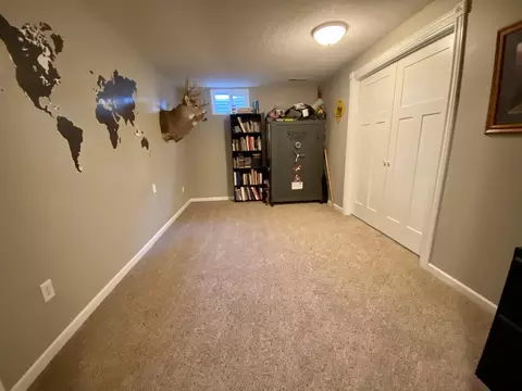 523 Juniper Dr, Bismarck, ND 58503 photo 34