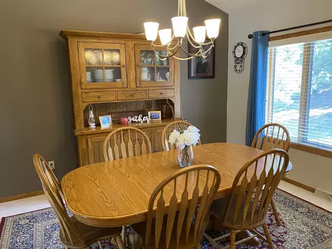 523 Juniper Dr, Bismarck, ND 58503 photo 13