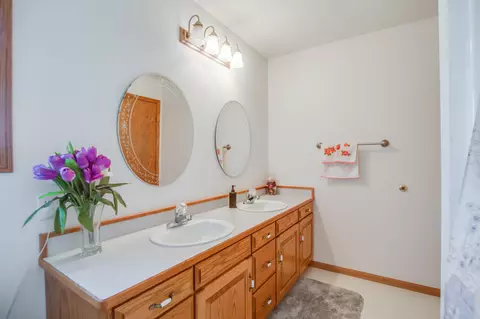 756 Juniper Dr, Bismarck, ND 58503 photo 40