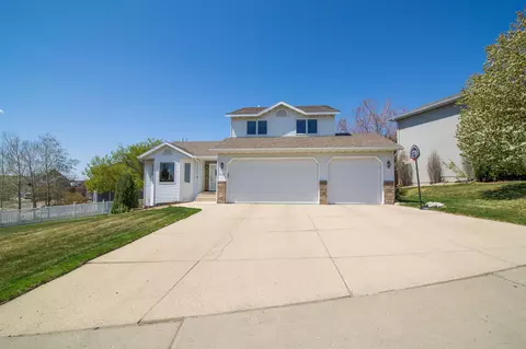 756 Juniper Dr, Bismarck, ND 58503 photo 100