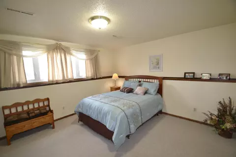 2005 Harmon Ave, Bismarck, ND 58501 photo 22