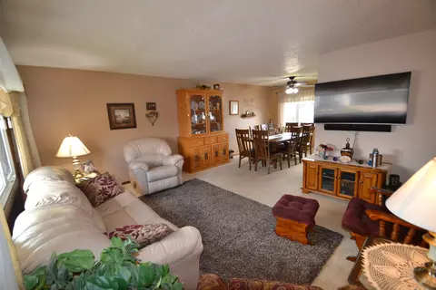 2005 Harmon Ave, Bismarck, ND 58501 photo 6