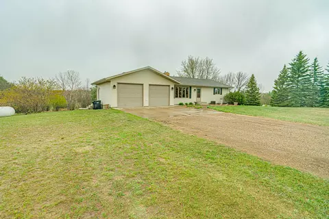 3065 Dublin Dr, Bismarck, ND 58503 photo 43