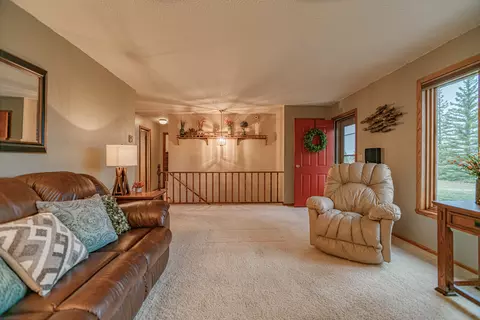 3065 Dublin Dr, Bismarck, ND 58503 photo 15