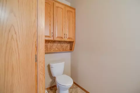 3436 Thunderbird Ln, Bismarck, ND 58503 photo 44