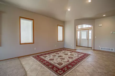 3436 Thunderbird Ln, Bismarck, ND 58503 photo 6