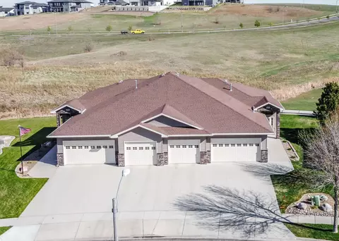 3436 Thunderbird Ln, Bismarck, ND 58503 photo 91