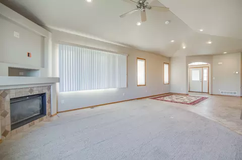 3436 Thunderbird Ln, Bismarck, ND 58503 photo 14