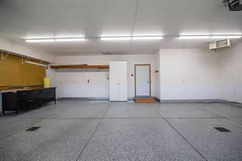 3436 Thunderbird Ln, Bismarck, ND 58503 photo 73