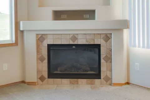 3436 Thunderbird Ln, Bismarck, ND 58503 photo 13