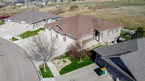 3436 Thunderbird Ln, Bismarck, ND 58503 photo 95
