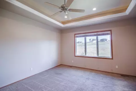 3436 Thunderbird Ln, Bismarck, ND 58503 photo 25