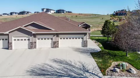 3436 Thunderbird Ln, Bismarck, ND 58503 photo 92